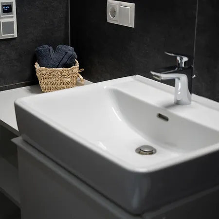 Apartament Sonnige Gartenwohnung *