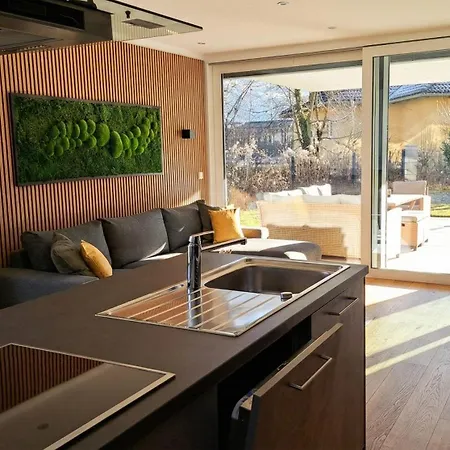شقة Sonnige Gartenwohnung Fritzens